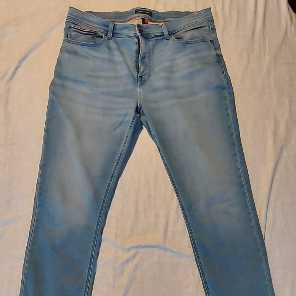 Tommy Hilfiger straight jeans 36x32